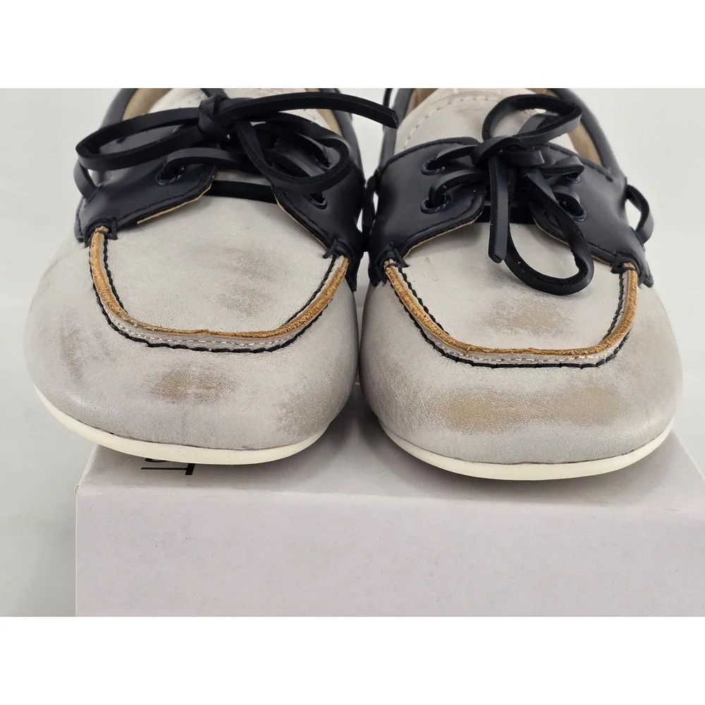 Nine West Yacht Boat Shoes Womens 7 White Navy Leather Moccasins - New
